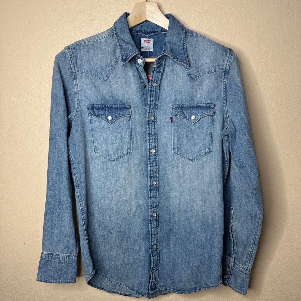 Levi's Denim Pearl Snap
